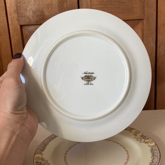Vintage Noritake Pattern RO2 Salad/Dessert Plates, Set of 4 - Picture 6 of 12
